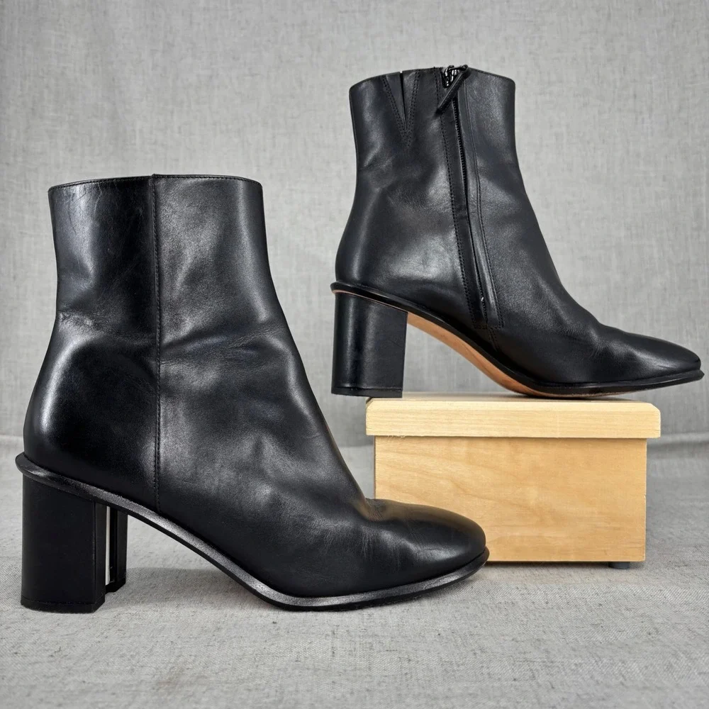 Tory Burch Brooke Stamped Heel Boots Black Leather Ankle Booties Women's‎ 8.5